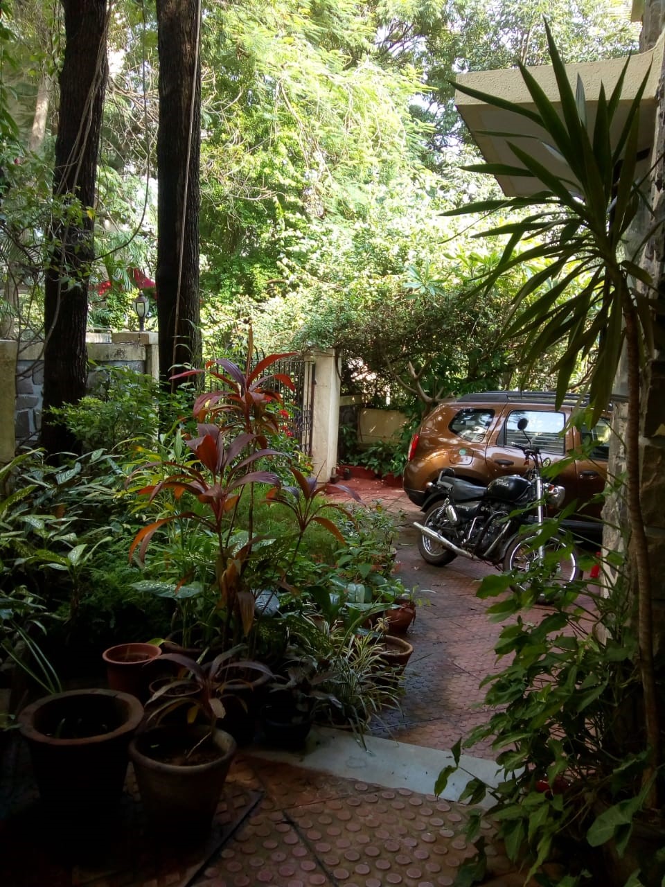 Villa For Sale In Pipalya Ghata Badod