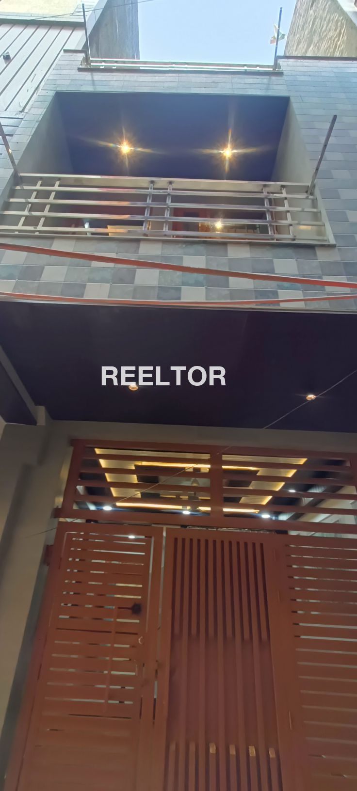 Shop For Sale In Gevande Velhe