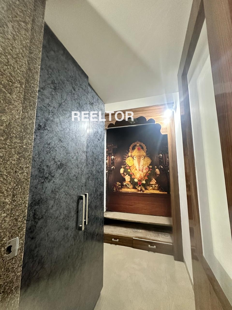 Shop For Sale In Sapphire 83 Gurgaon