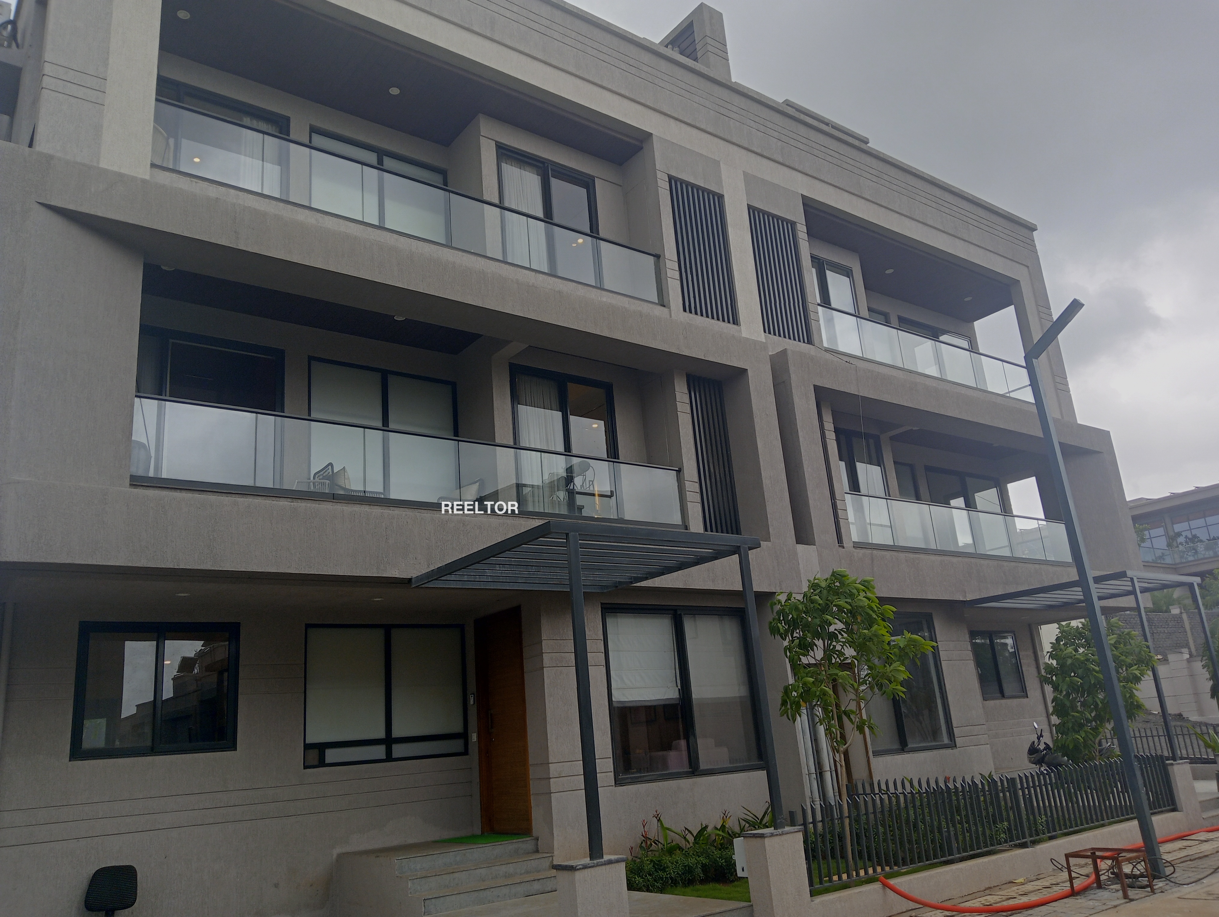 Villa For Sale In Khoraj Gandhinagar