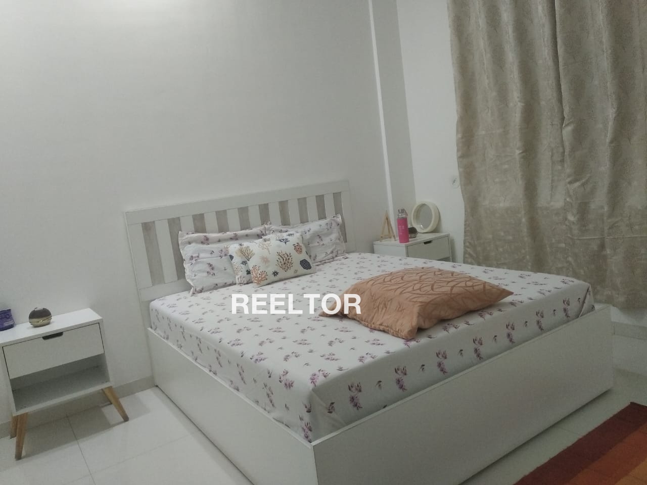 Shop For Rent In Prateek Stylome Dadri