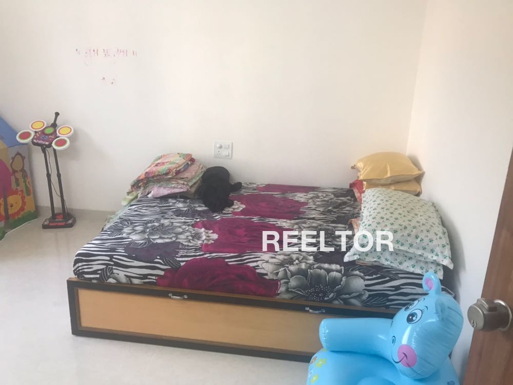 Shop For Sale In Navjeevan Vihar Hauz Khas