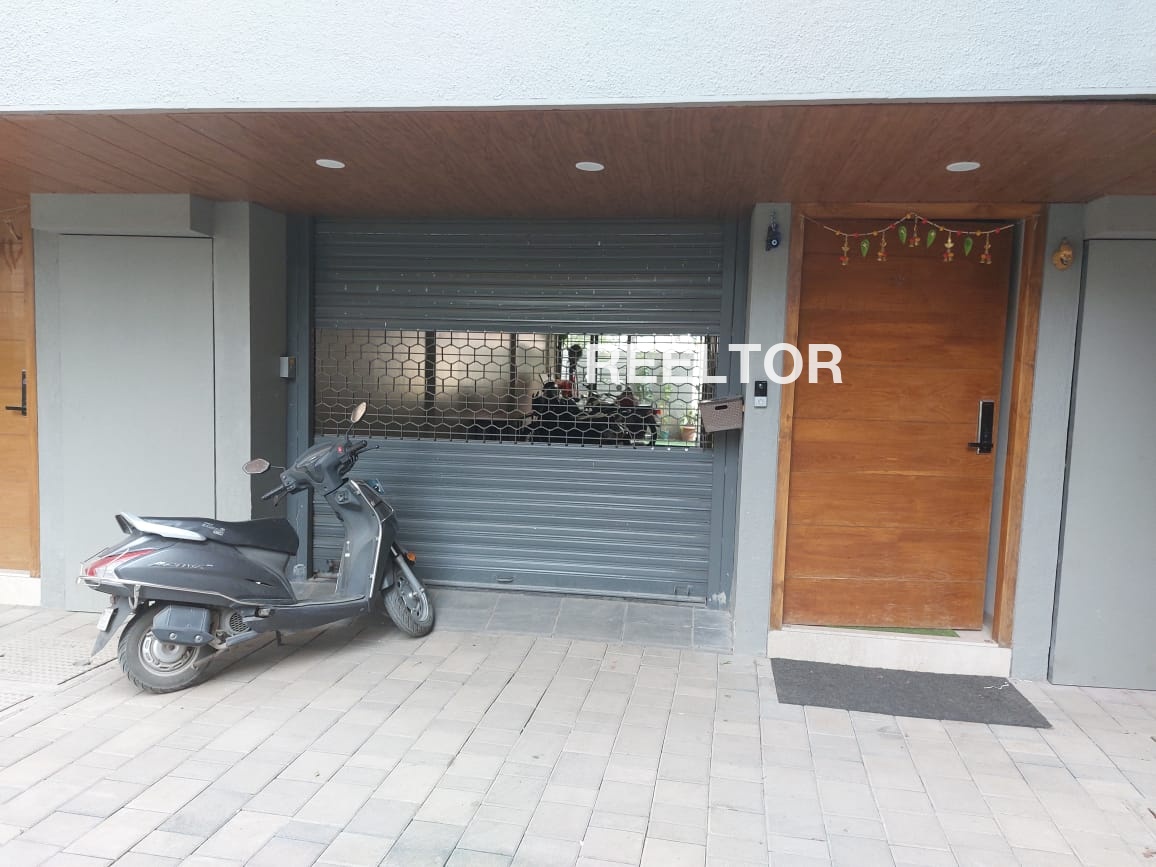 Villa For Rent In Yichhahom Kangan