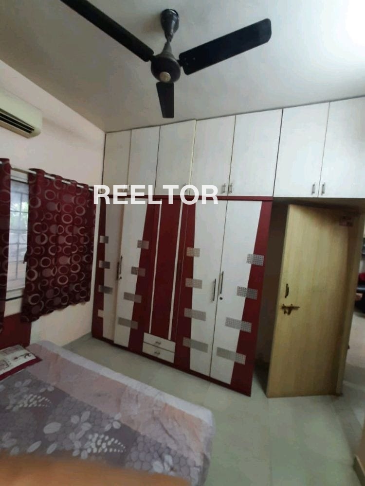 Villa For Sale In Poochiathipadu Uthukkottai