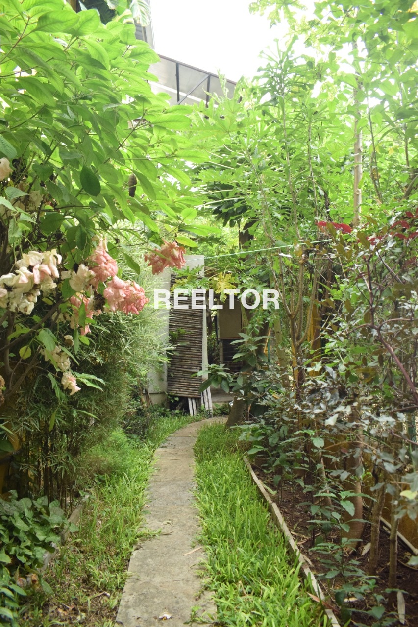 Shop For Rent In Mori Gate Kotwali