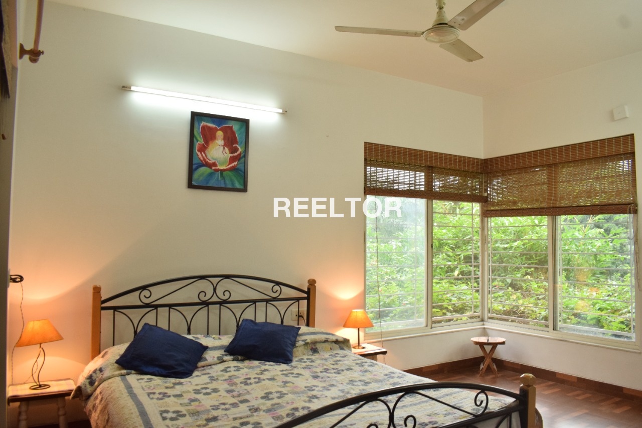 Villa For Sale In Sendora Raisen