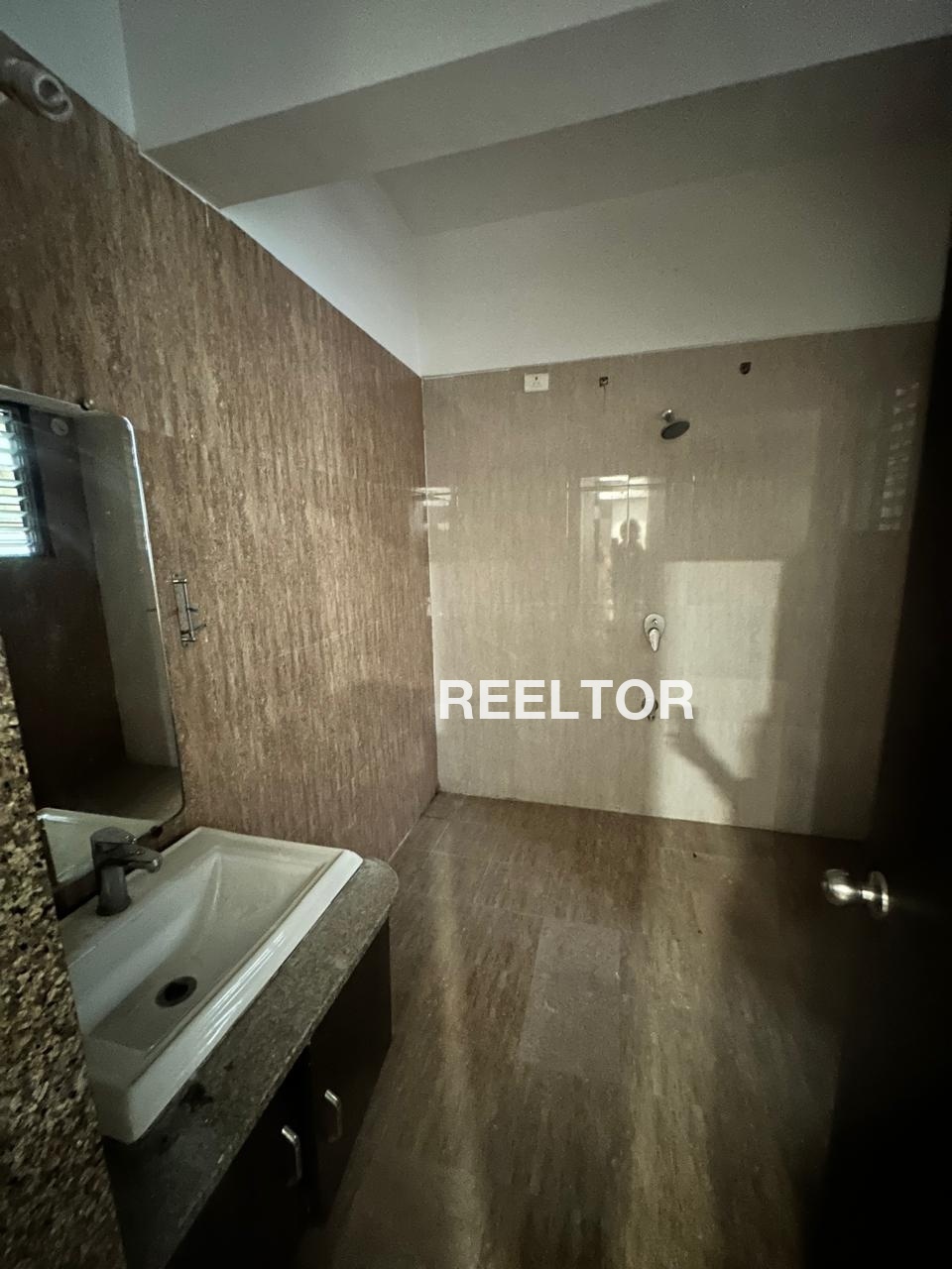 Shop For Rent In Netaji Nagar Market Vasant Vihar