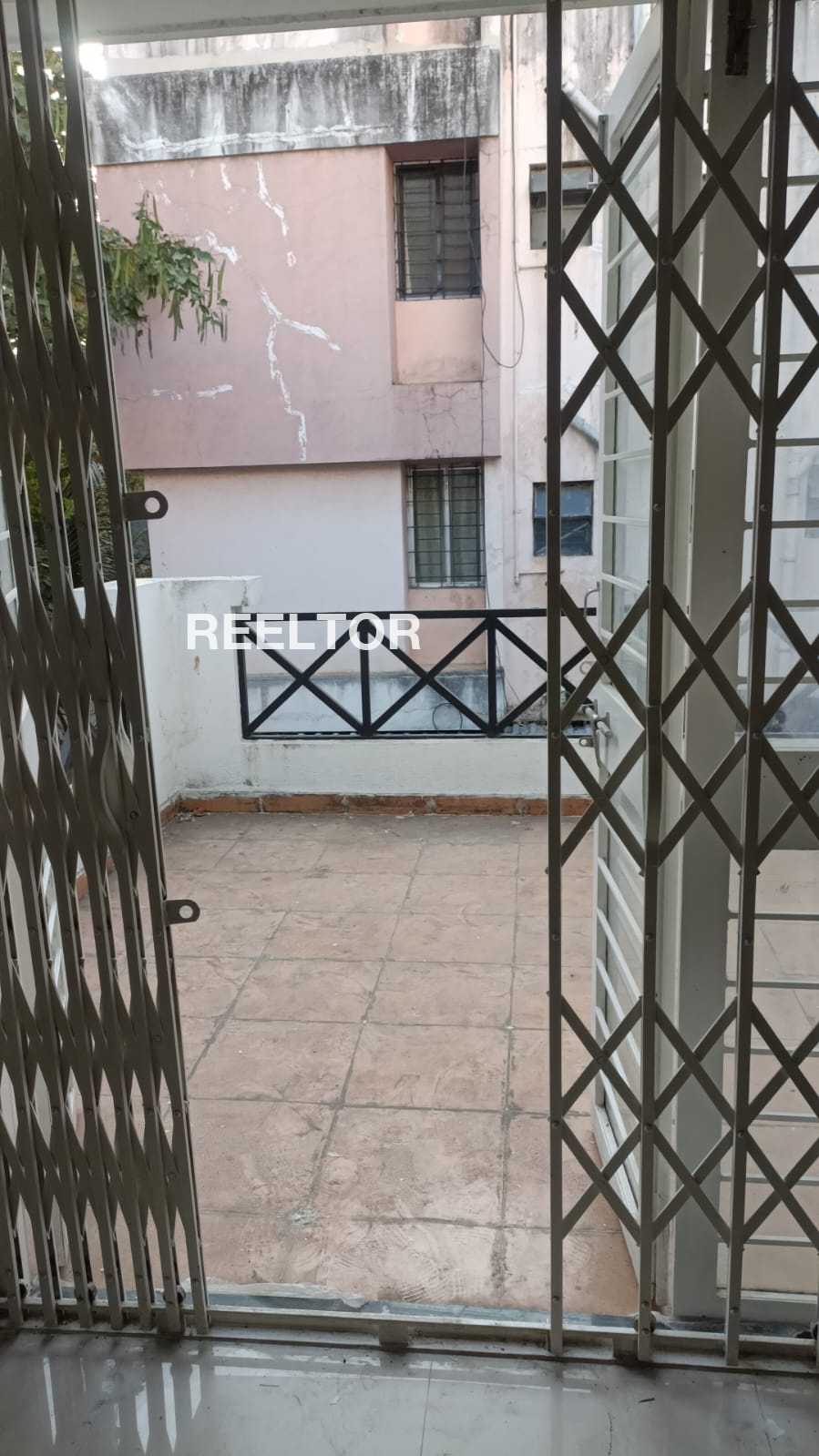 Villa For Sale In Mahoti Bapoli