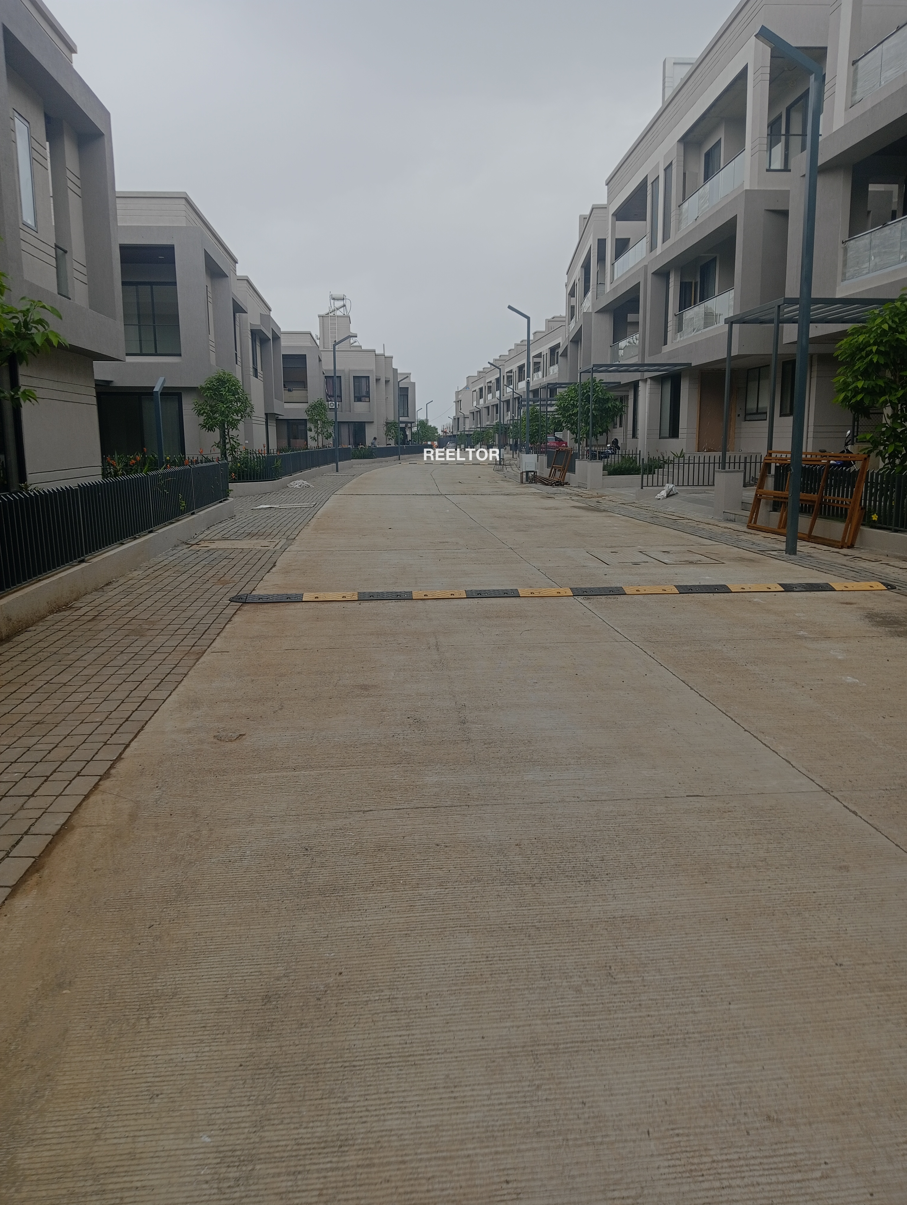 Shop For Rent In Maurice Nagar Civil Lines