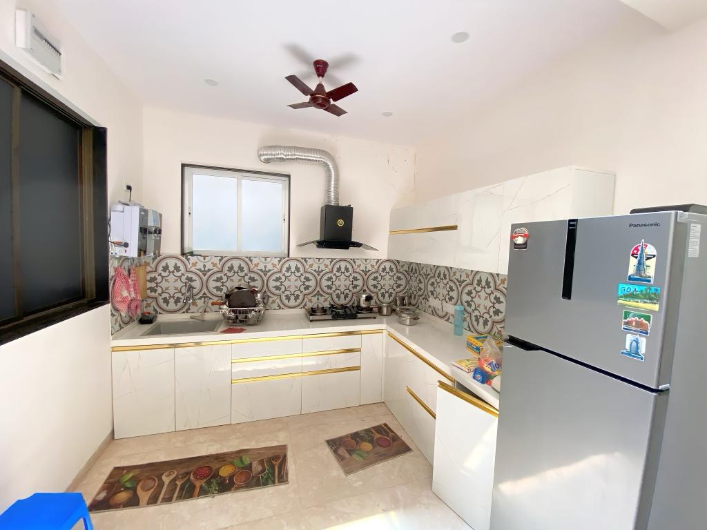 Shop For Sale In Gevande Velhe