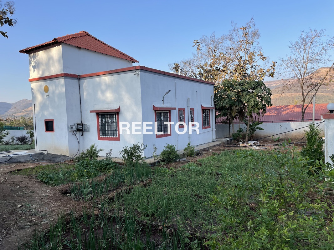 Villa For Sale In Safdarabad Parli