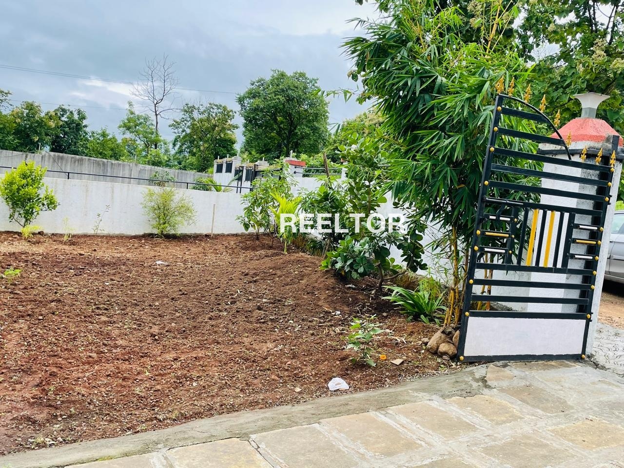 Villa For Sale In Vighnasante Tipaturu