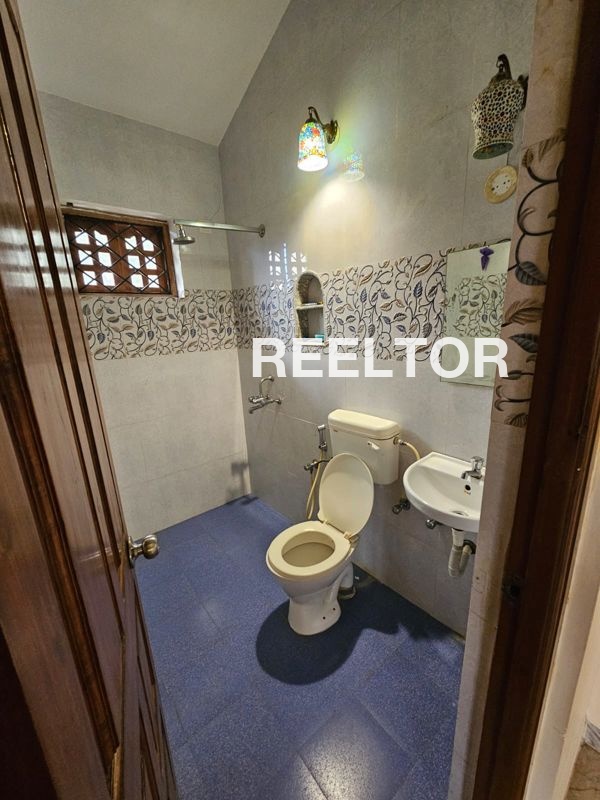 Villa For Sale In Arari Khair