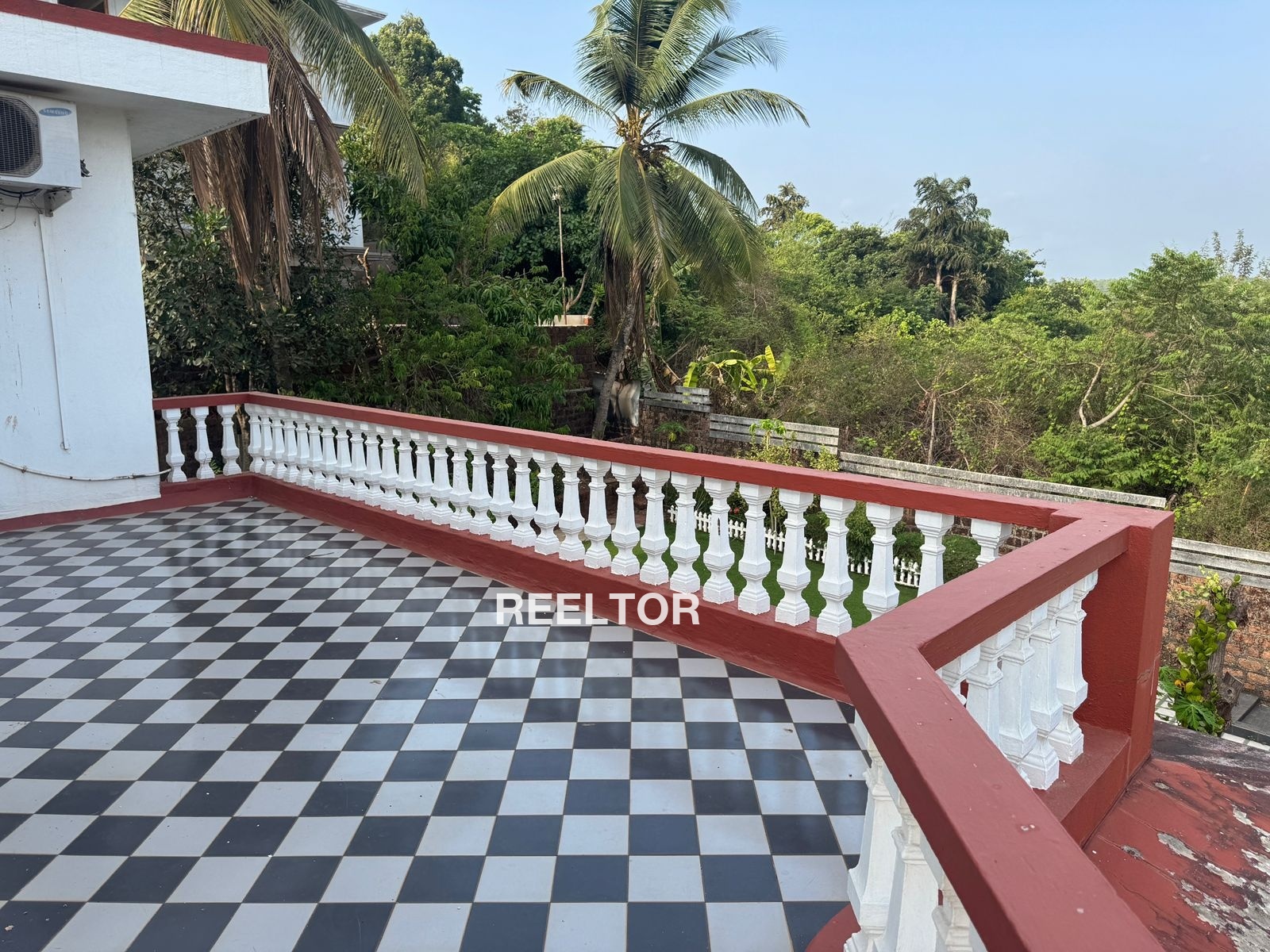 Villa For Sale In Madhupura Asarva